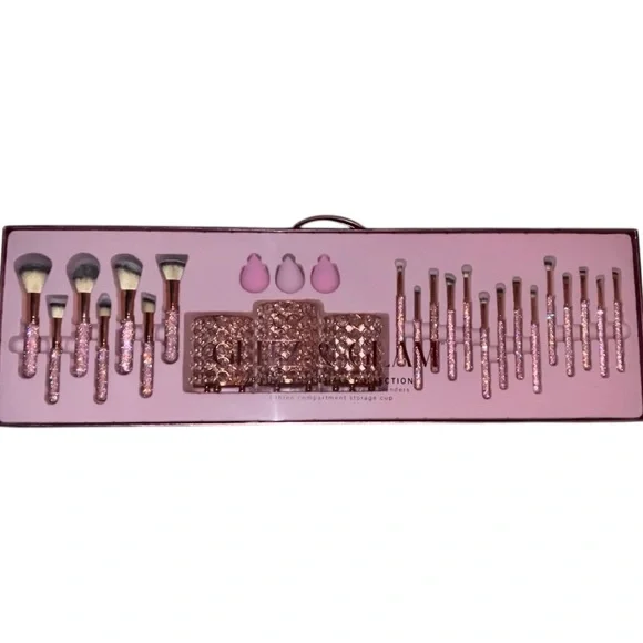 Glitz & Glam Sparkling Pink Makeup Brush Set 25 Piece - NEW - Picture 1 of 3